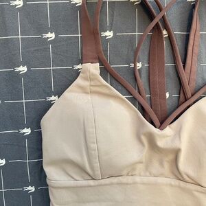 Lululemon Sports Bra size 4